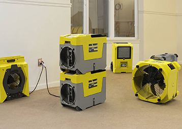 How to Choose Commerical Dehumidifier for Restoration Works